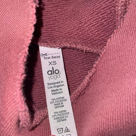 Xs Alo Yoga hoodie - Picture 3 of 4